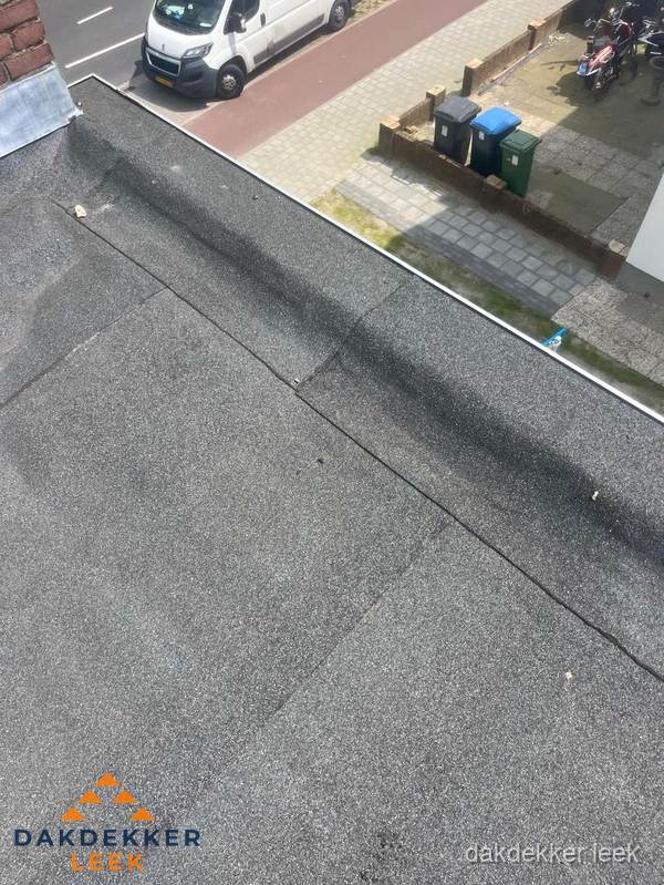 Kosten dakisolatie: plat dak met bitumen dakbedekking in Leek Kosten dakisolatie: plat dak met bitumen dakbedekking in Leek